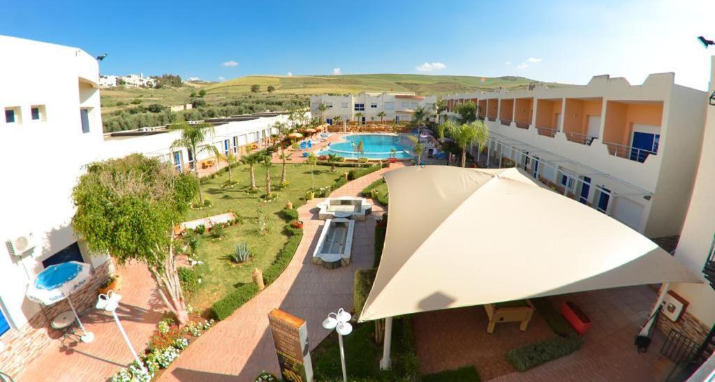 Hotel Al Akha Sidi Harazem Buitenkant foto